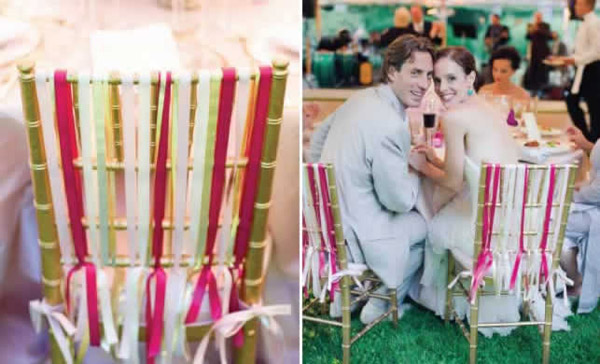 vasteland Sobriquette astronaut stoelhoezen als decoratie voor bruiloft met strikken en linten